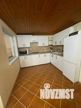 Дом 240м², 3-этажный, посуточно,