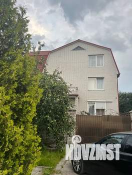 Дом 270м², 3-этажный, посуточно,