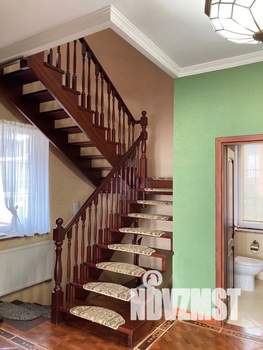 Дом 250м², 2-этажный, посуточно,