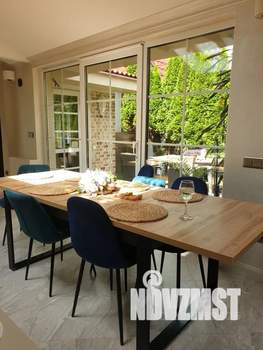 Дом 140м², 2-этажный, посуточно,