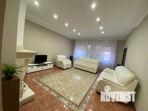 Дом 250м², 4-этажный, посуточно,