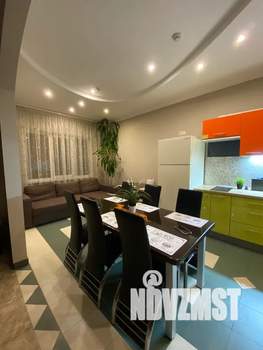 Дом 250м², 4-этажный, посуточно,