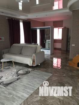 Дом 110м², 2-этажный, посуточно,