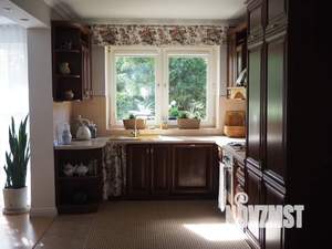 Дом 230м², 2-этажный, посуточно,