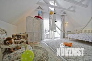 Дом 120м², 2-этажный, посуточно,