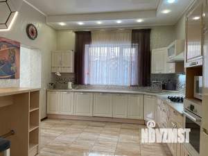 Дом 278м², 2-этажный, посуточно,