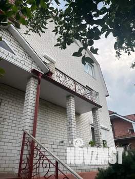 Дом 270м², 3-этажный, посуточно,