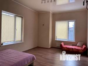 Дом 278м², 2-этажный, посуточно,