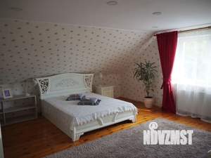 Дом 230м², 2-этажный, посуточно,