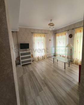 Дом 136м², 2-этажный, участок 10 сот.