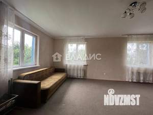 Дом 194м², 2-этажный, участок 6 сот.