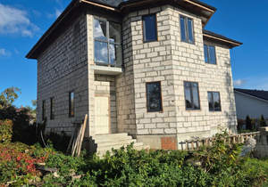 Дом 222м², 2-этажный, участок 5 сот.