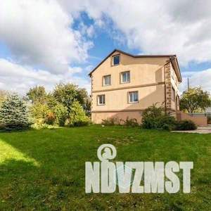 Дом 431м², 3-этажный, участок 12 сот.