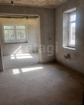 Дом 330м², 4-этажный, участок 6 сот.