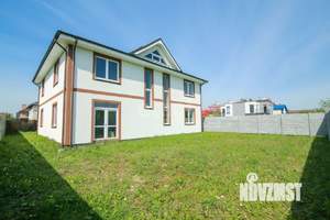 Дом 312м², 2-этажный, участок 6 сот.