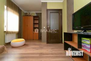 Дом 350м², 3-этажный, участок 9 сот.