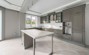 Дом 332м², 3-этажный, участок 6 сот.