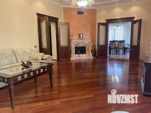 Дом 268м², 3-этажный, участок 6 сот.