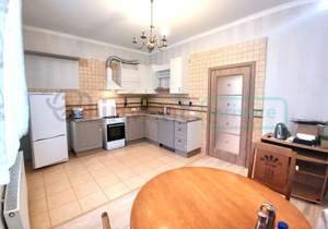 Дом 138м², 2-этажный, участок 1 сот.