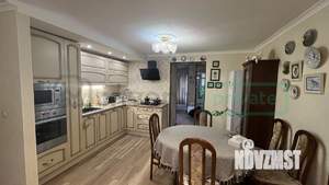 Дом 170м², 2-этажный, участок 6 сот.