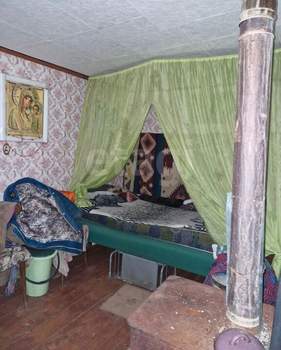 Дом 10м², 2-этажный, участок 5 сот.