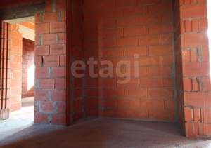 Дом 201м², 2-этажный, участок 5 сот.