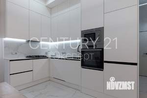 Дом 255м², 3-этажный, участок 5 сот.