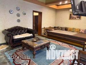 Дом 451м², 2-этажный, участок 7 сот.