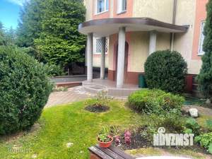 Дом 445м², 4-этажный, участок 7 сот.