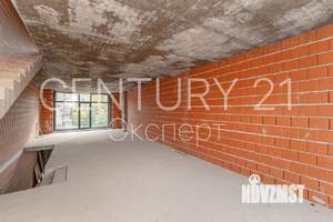 Таунхаус 260м², 3-этажный, участок 2 сот.