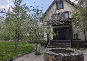 Дом 193м², 2-этажный, участок 7 сот.