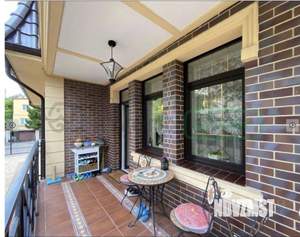 Дом 489м², 4-этажный, участок 6 сот.