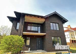 Дом 330м², 2-этажный, участок 8 сот.