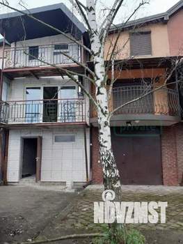 Дом 95м², 3-этажный, участок 1 сот.