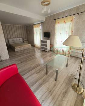 Дом 136м², 2-этажный, участок 10 сот.