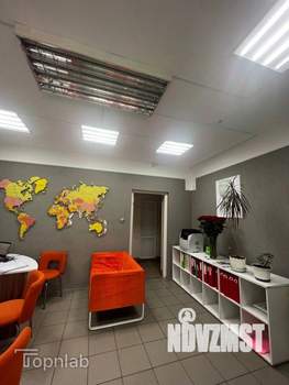 Дом 324м², 3-этажный, участок 10 сот.