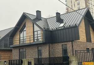 Дом 229м², 2-этажный, участок 4 сот.