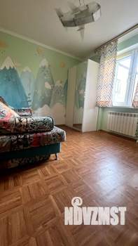 Дом 352м², 3-этажный, участок 8 сот.