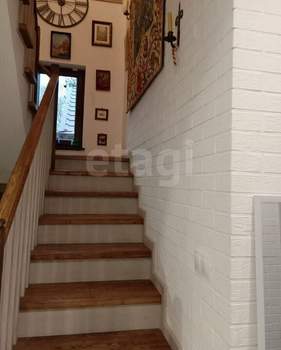 Дом 193м², 2-этажный, участок 7 сот.