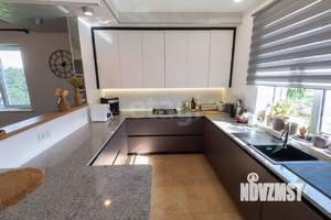 Таунхаус 130м², 3-этажный, участок 2 сот.