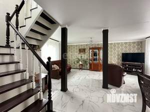 Дом 130м², 2-этажный, участок 6 сот.