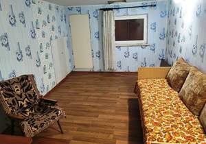 Дом 61м², 2-этажный, участок 6 сот.