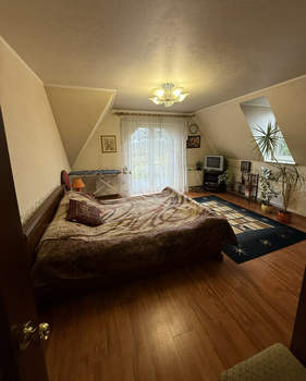 Дом 137м², 2-этажный, участок 7 сот.