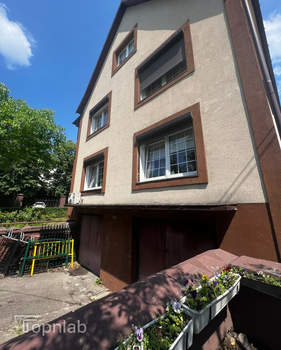 Дом 324м², 3-этажный, участок 10 сот.