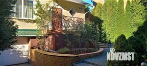 Таунхаус 440м², 4-этажный, участок 6 сот.