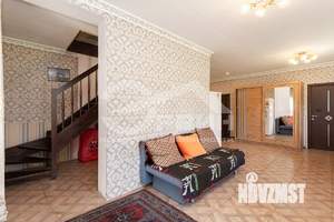 Дом 100м², 2-этажный, участок 7 сот.