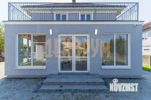 Дом 230м², 3-этажный, участок 6 сот.