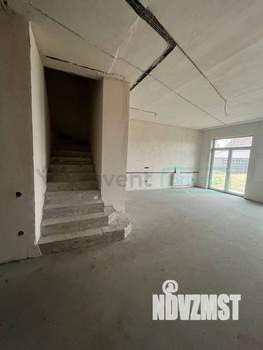 Таунхаус 228м², 3-этажный, участок 4 сот.