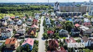 Дом 256м², 3-этажный, участок 5 сот.