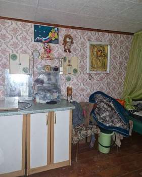 Дом 10м², 2-этажный, участок 5 сот.